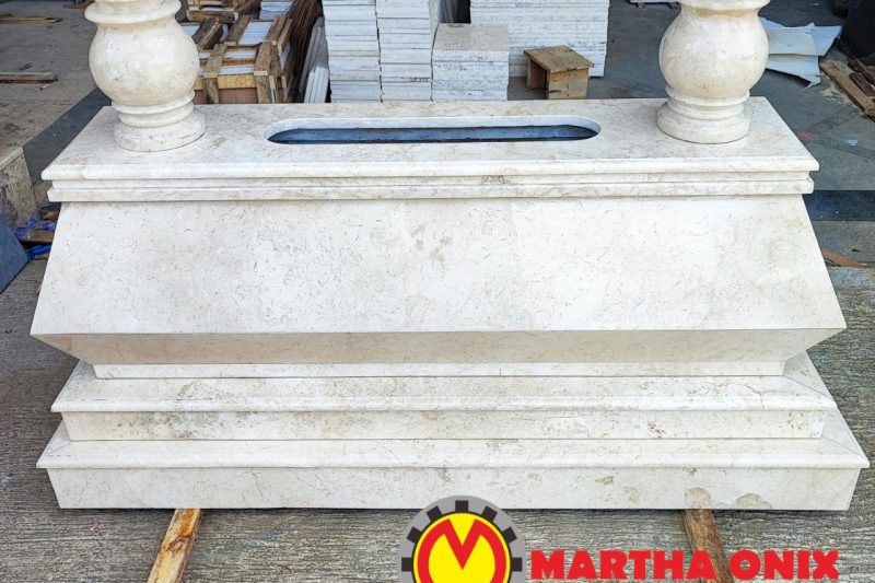 Nisan Kijing Marmer Model Klasik